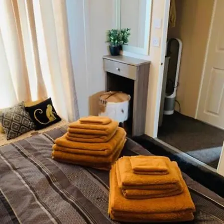 Thorne Lodge - Seaview - 3 Bedroom Whitstable Extérieur photo
