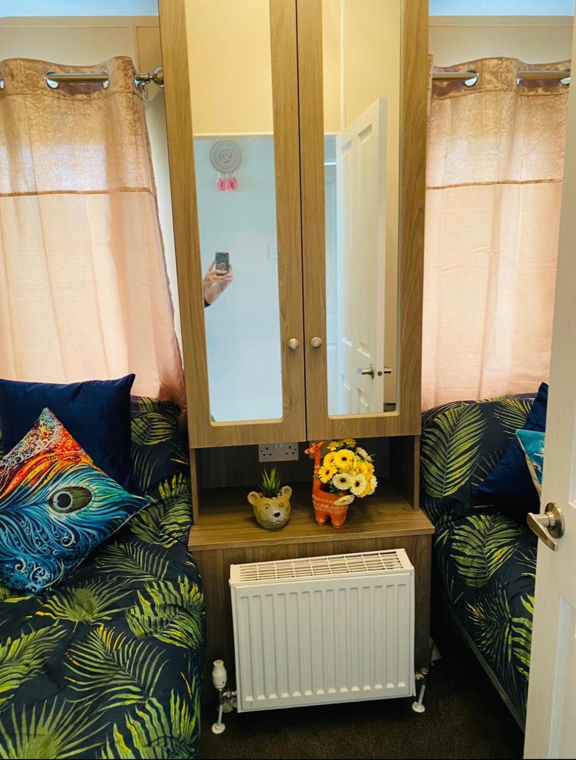 Apartment Thorne - Seaview - 3 Bedroom Whitstable