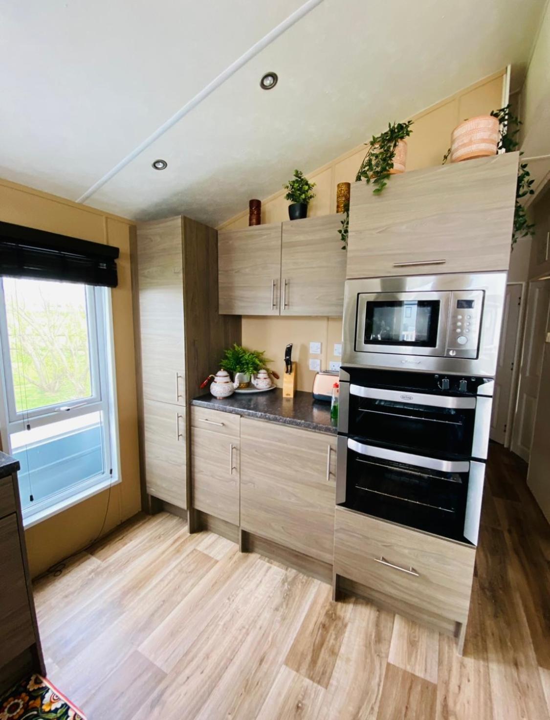 Thorne - Seaview - 3 Bedroom