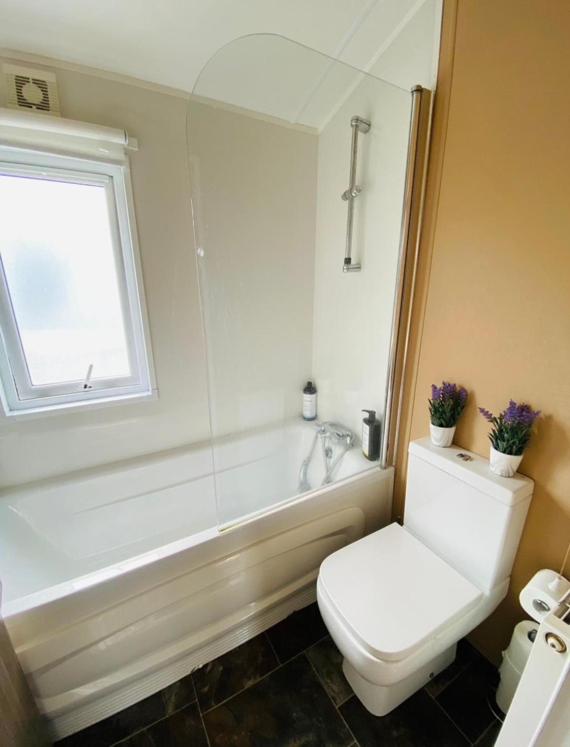Thorne - Seaview - 3 Bedroom Whitstable